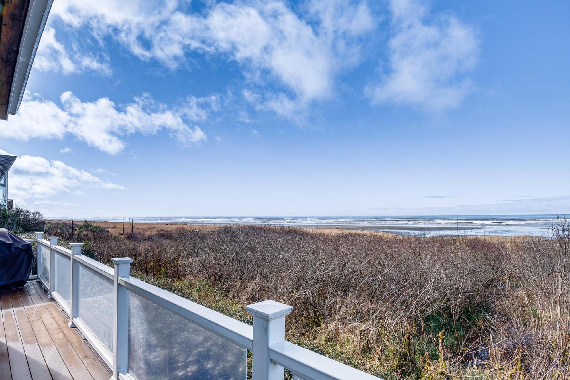 Oceanfront Moclips Escape With Deck And Beach Access! Villa Exterior photo